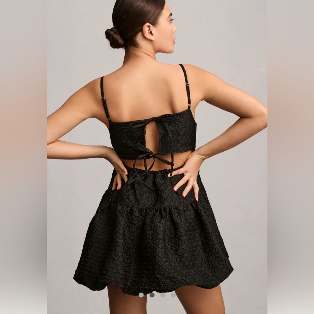 AURETA STUDIO X ANTHROPOLOGIE SQUARE-NECK BUBBLE-HEM MINI DRESS - Picture 4 of 4